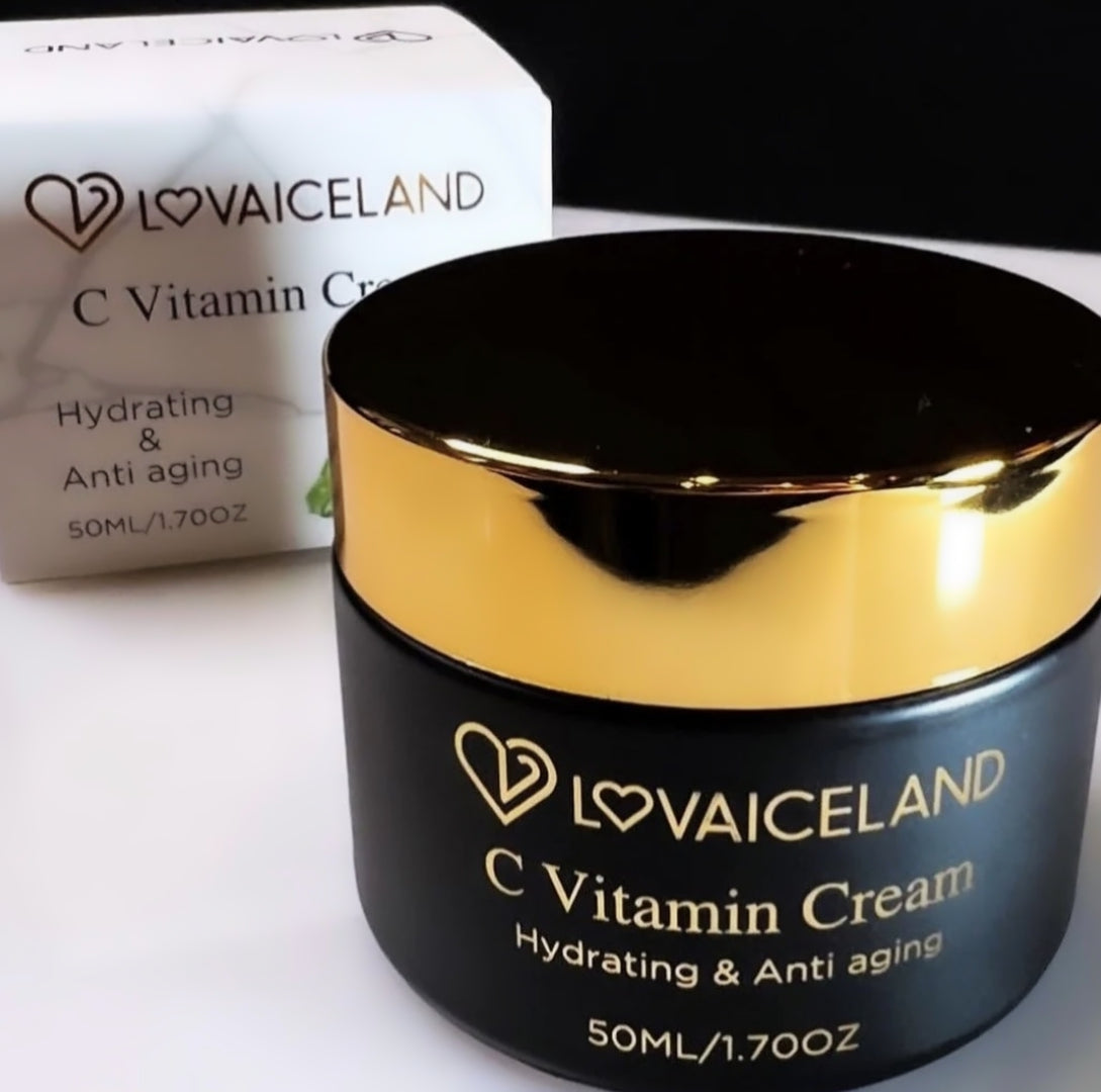 Aloe vera & Green tea C Vitamin cream. – LovaIceland